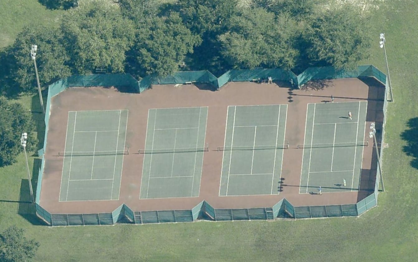 A pickleball court at Veteran's Memorial Park.
