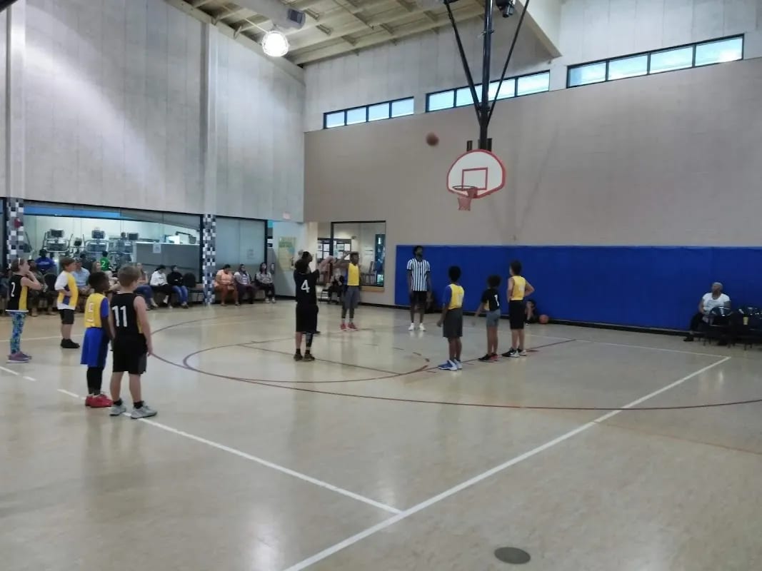A pickleball court at PIckleball at Fontaine Gills Family YMCA.