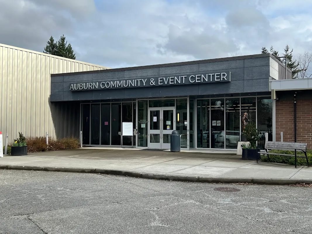 Les Gove Park Gymnasium.
